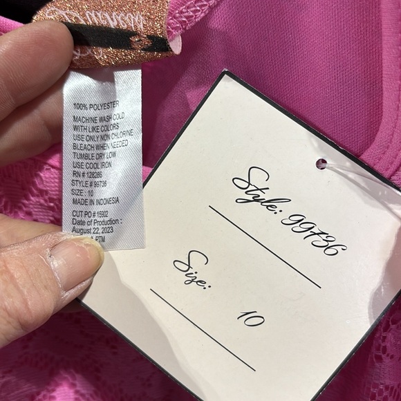 Duchess Lace Overlay, lined, crossback bow back, round neck,short sleeve,flare - Picture 7 of 7